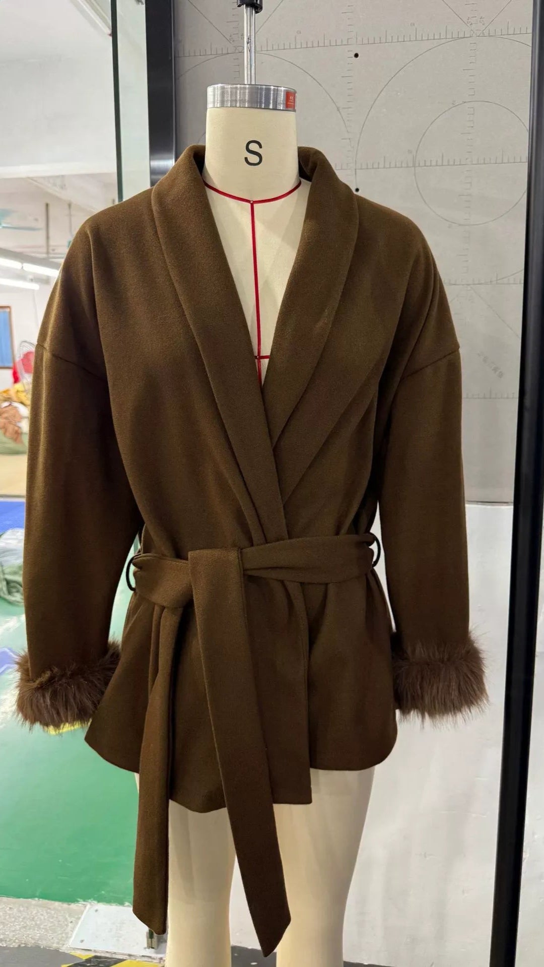 JENNY WITH FUR- WARM TAUPE